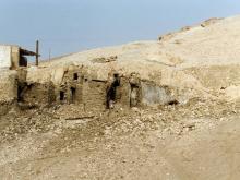 Poor Coptic houses north of Sennufer 1999 005