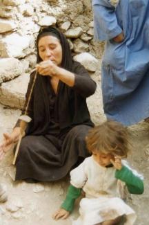 Coptic weavers and house 1999 008